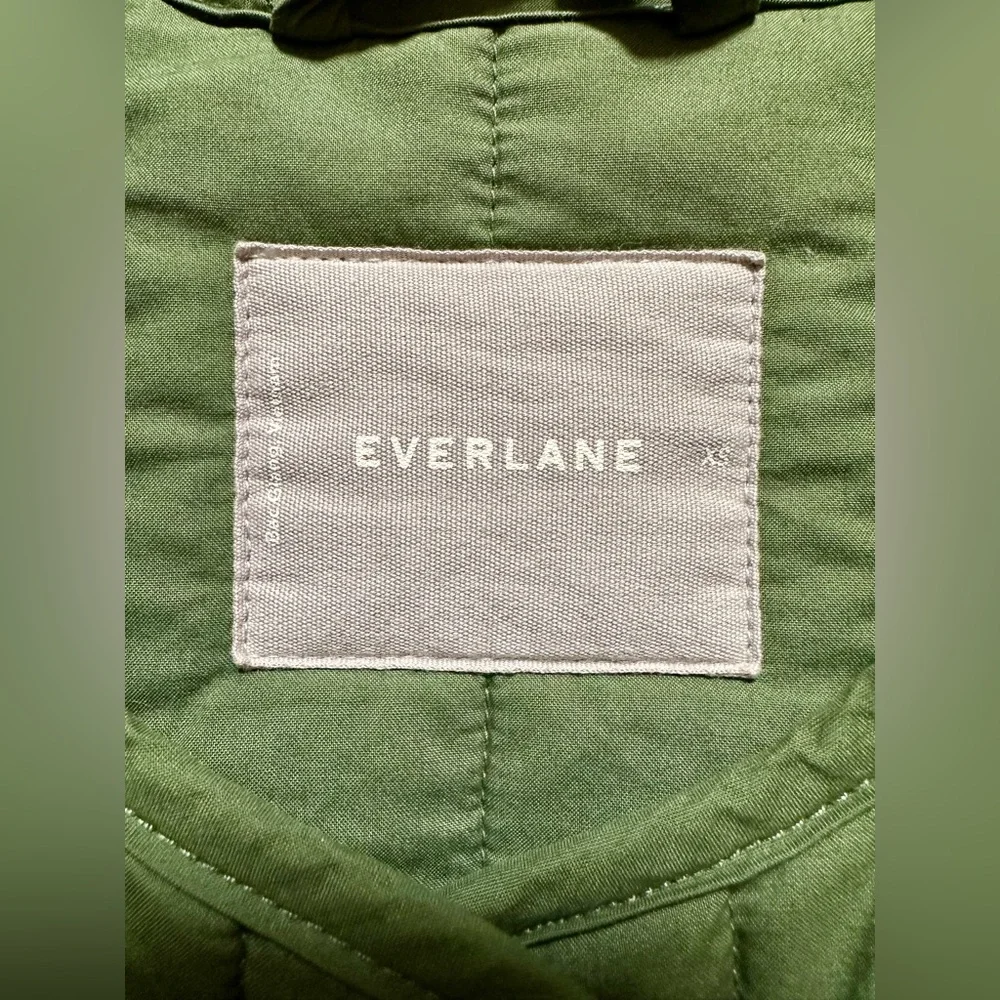 EOlive Green Quilted Women's Jacket - Picture 3 of 7
